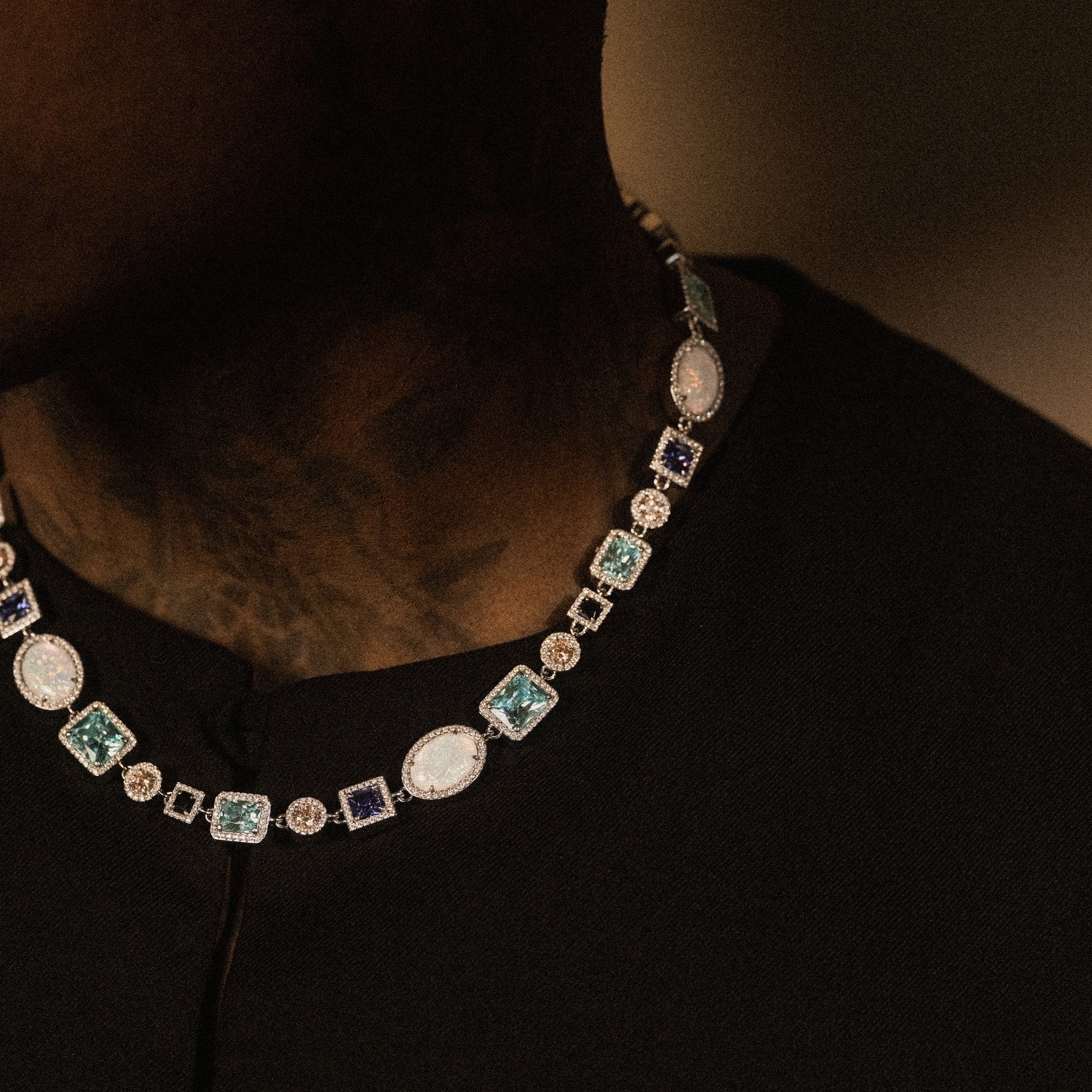 Frigid Gemstone Chain - Silver