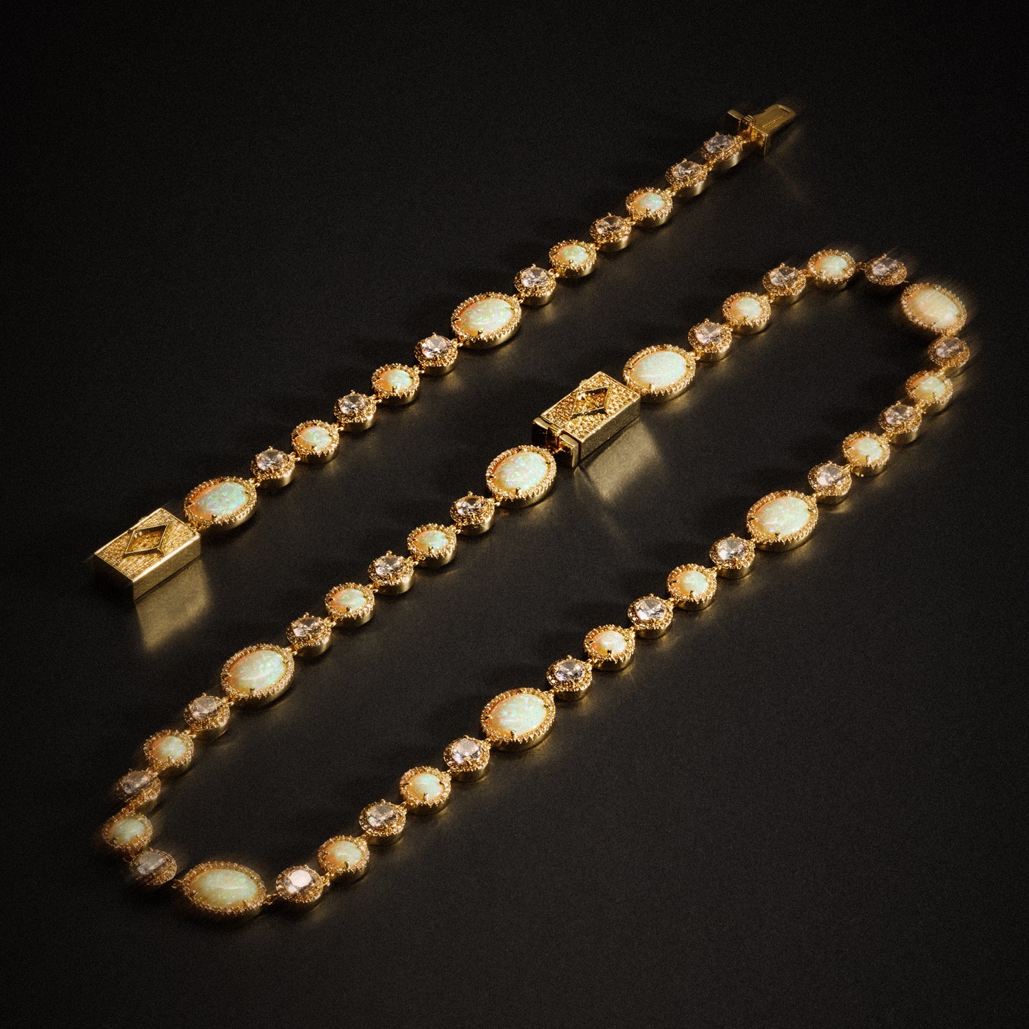 Inferno Gemstone Chain - Gold