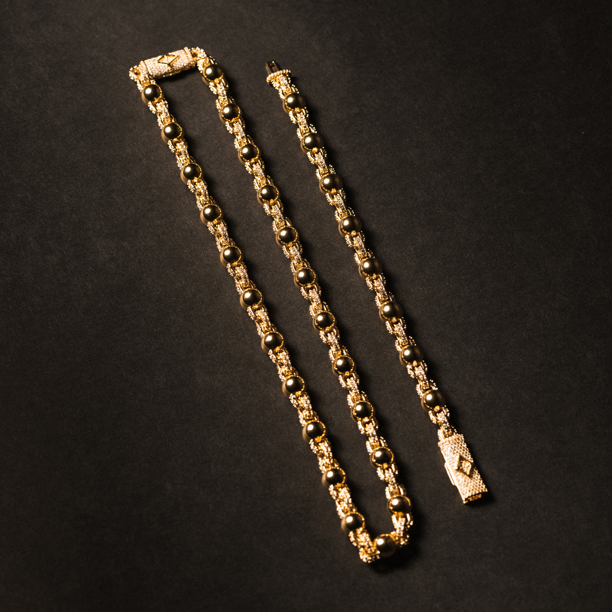 Magnate Bracelet - Gold