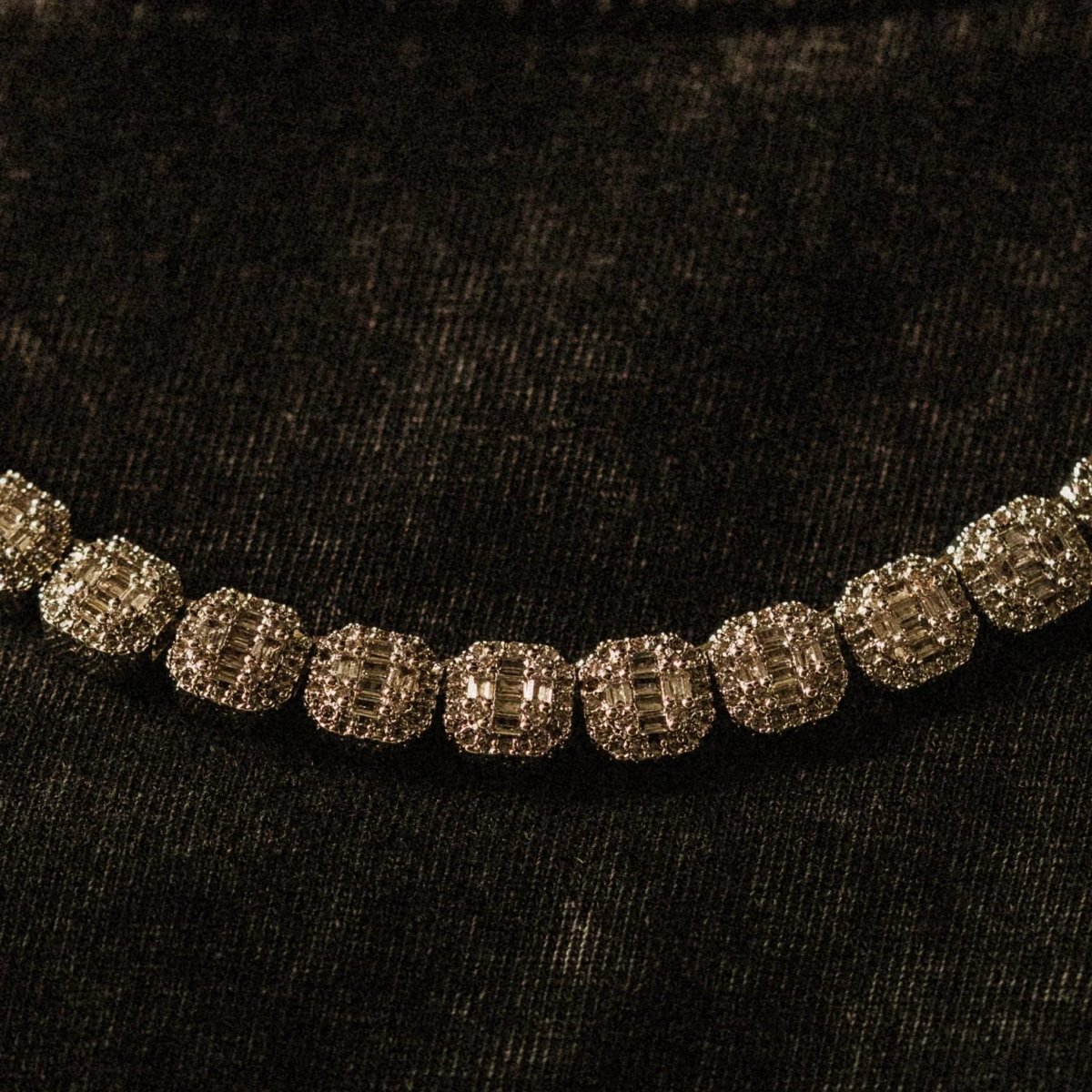 Elevaro Tennis Chain - Silver